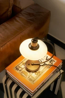 PH 2/2 Luna Bordlampe, Aged Brass fra<Louis Poulsen Online