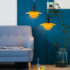 PH 3½-3 Pendel, rød af Poul Henningsen<Louis Poulsen Sale