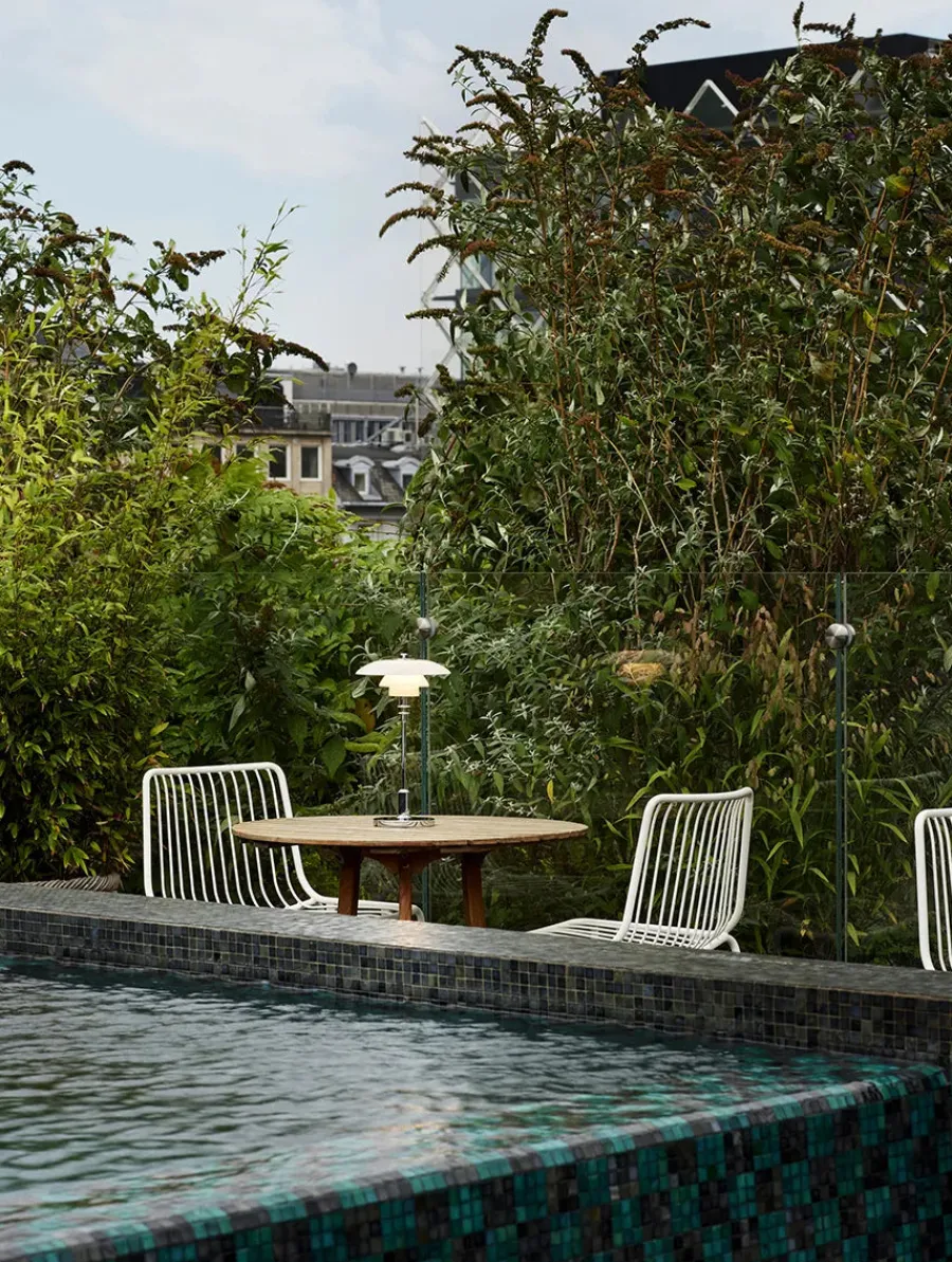 PH 2/1 Portable Bordlampe, krom fra<Louis Poulsen Outlet