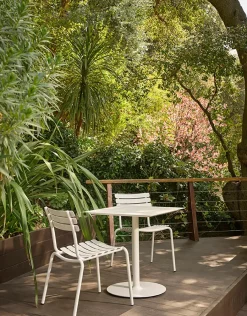 Pico Café table, rund base 70x70 cm fra<Houe Hot