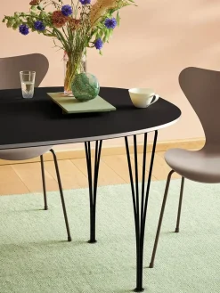 Piet Hein B638 spisebord, 160 x 80 cm fra<Fritz Hansen