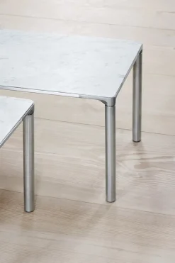 Piloti Bord, hvid carrara fra<Fredericia Furniture Sale