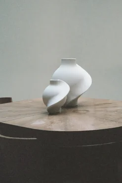 Pirout Vase 02, ceramic fra<Louise Roe Discount