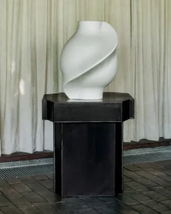 Pirout Vase 02, ceramic fra<Louise Roe Discount