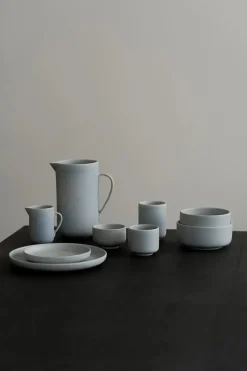 Pisu 13 Pitcher, sky blue fra<Louise Roe Online