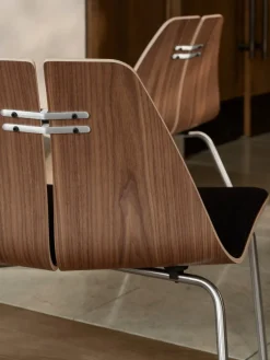 PK23 forsidepolstret, Walnut af Poul Kjærholm<Fritz Hansen Online