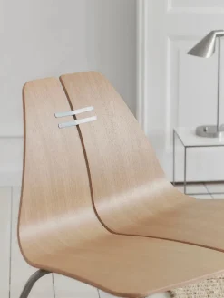PK23 Lounge Chair, oak/steel af Poul Kjærholm<Fritz Hansen Hot