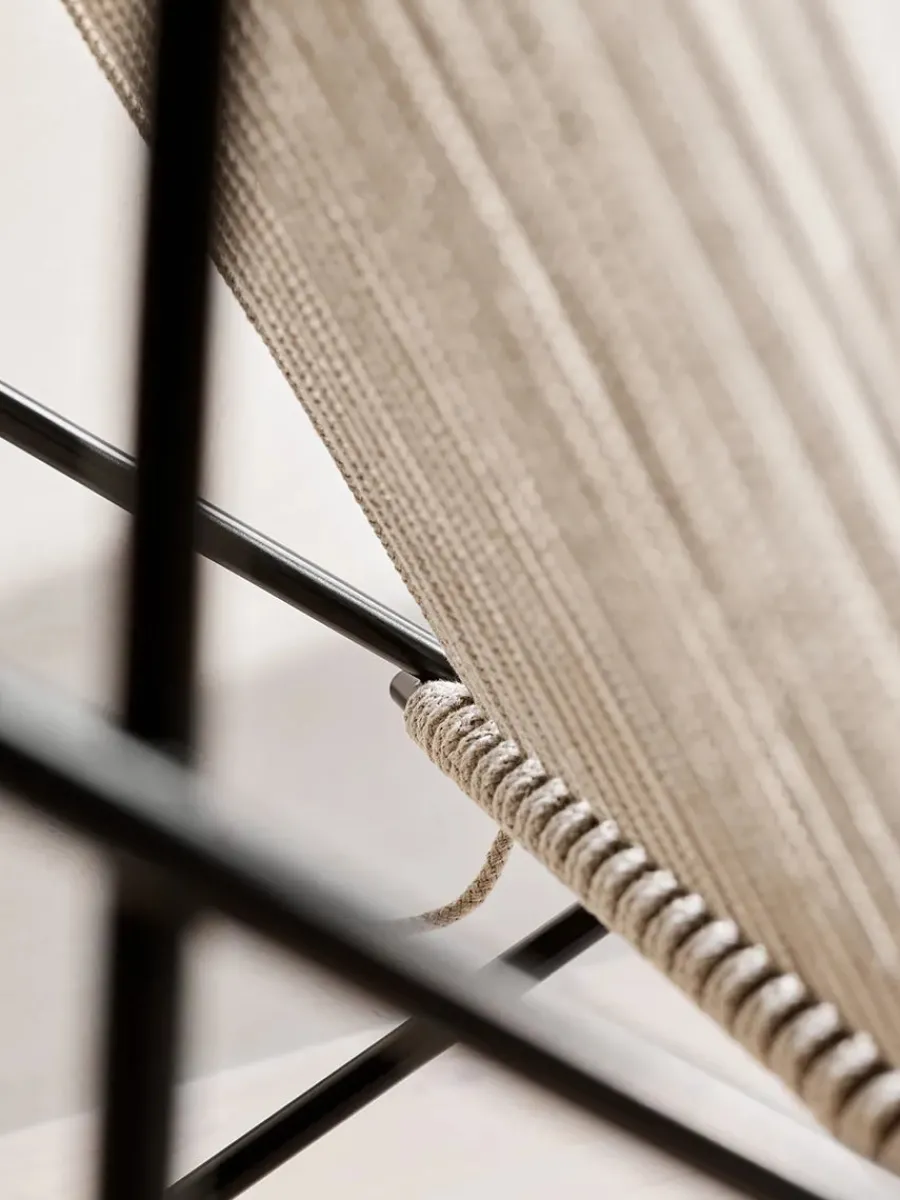 PK4 Loungestol i natur, stålstel af Poul Kjærholm<Fritz Hansen Best