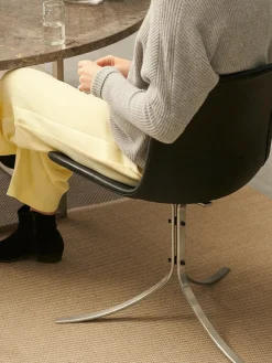 PK9 Stol af Poul Kjærholm<Fritz Hansen Discount
