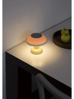 PL4 Portable Lamp fra Light<SOWDEN