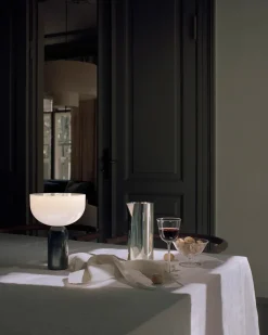 Pleat Pitcher fra<New Works Discount