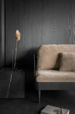 Plinth Cubic Sand Kunis Breccia marmor fra<Audo Copenhagen Online