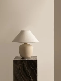 Plinth Tall Grey Kendzo marmor fra<Audo Copenhagen Clearance