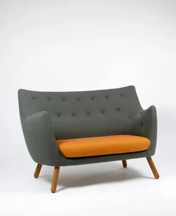 Poet Sofa af Finn Juhl<House of Finn Juhl New