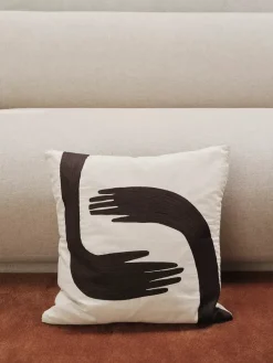 Pose Cushion fra<Ferm Living Hot