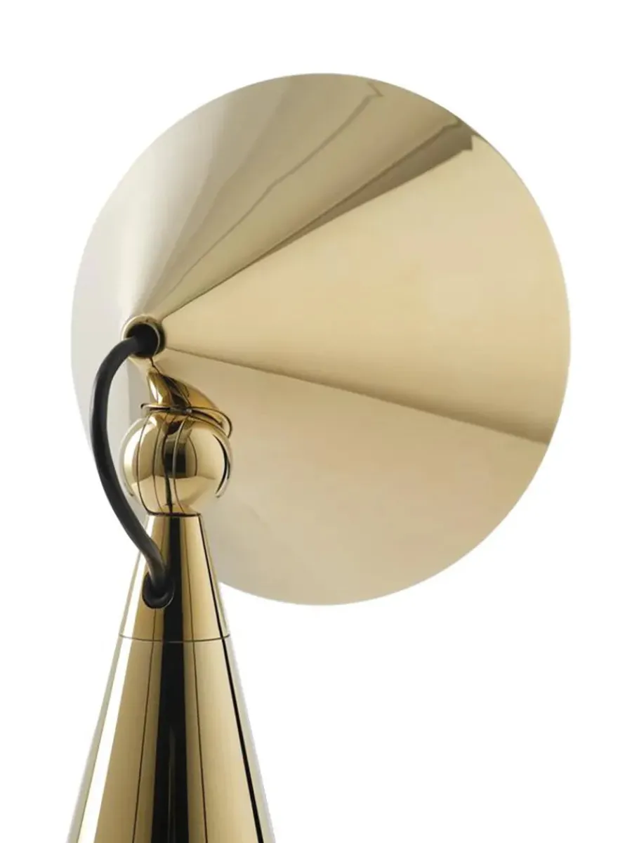 Pose Portable Bordlampe fra<Tom Dixon Clearance