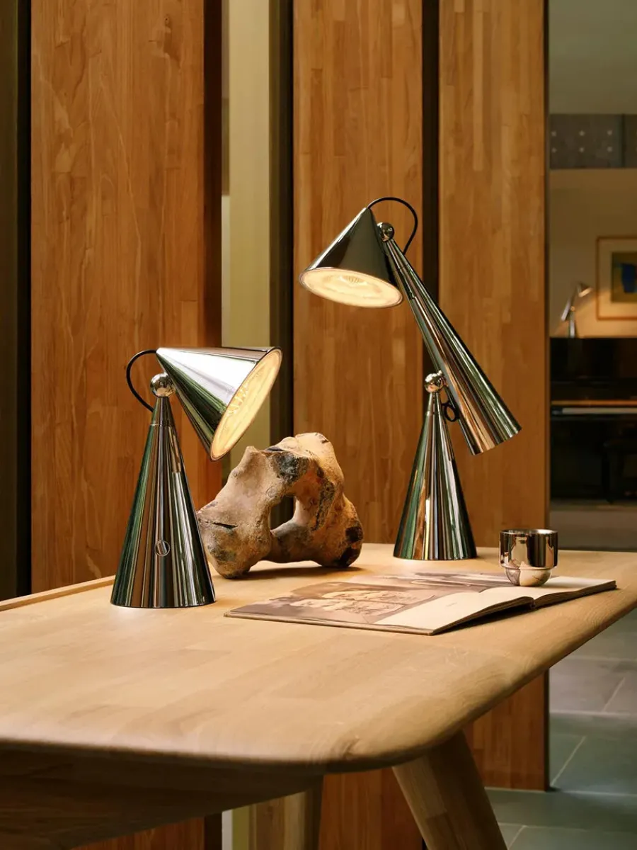Pose Portable Bordlampe fra<Tom Dixon Clearance