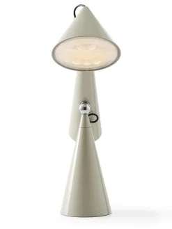 Pose Task LED Bordlampe fra<Tom Dixon Online