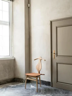 PP250 Jakkens Hvile af Hans J. Wegner<PP Møbler Online