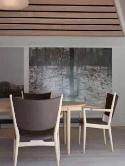 PP240 Konferencestol af Hans J. Wegner<PP Møbler