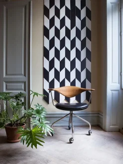 PP502 Kontordrejestol af Hans J. Wegner<PP Møbler New