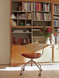 PP502 Kontordrejestol af Hans J. Wegner<PP Møbler New