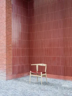 PP518 Tyrestol m. polstret sæde af Hans J. Wegner<PP Møbler Discount