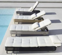 Presley Solvogn fra<Cane-line Online