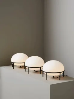 Pump Table Lamp fra<Woud New