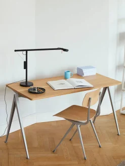 Pyramid 01 Bord fra<HAY Discount