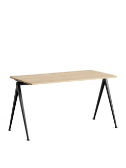 Pyramid 01 Bord fra<HAY Discount