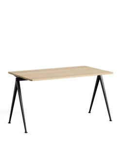 Pyramid 01 Bord fra<HAY Discount