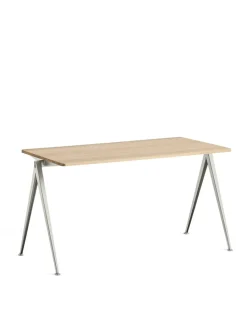 Pyramid 01 Bord fra<HAY Discount