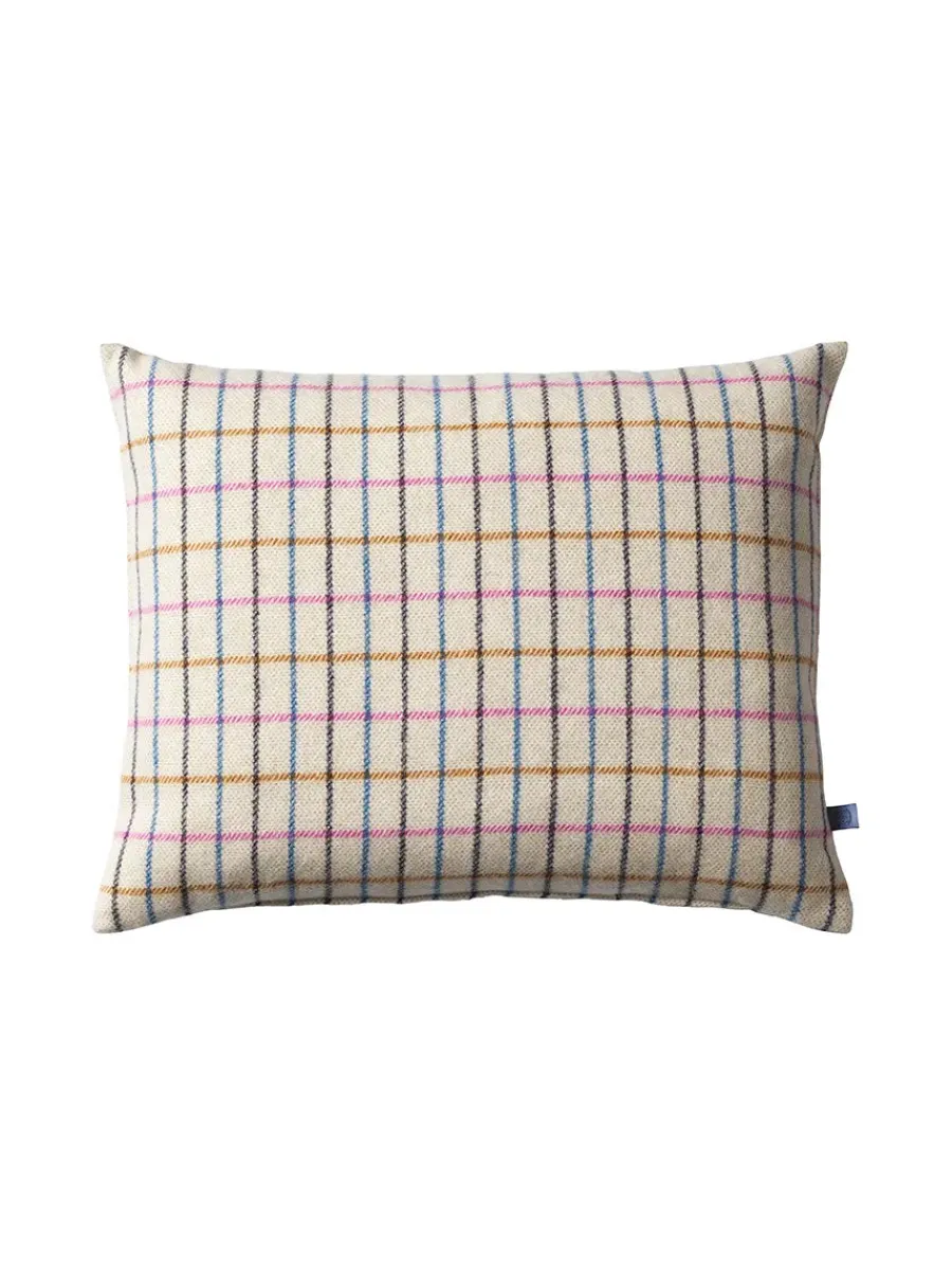 R36 Søndergade Pude, lyserødt hestedækken fra<FDB Møbler Hot