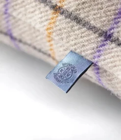 R36 Søndergade Pude, lyserødt hestedækken fra<FDB Møbler Hot