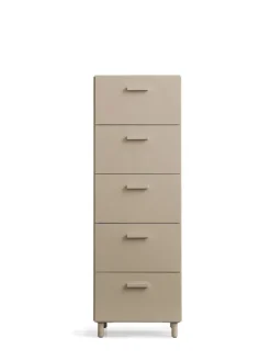 Relief Kommode, bred fra String<String Furniture