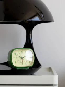Retro Alarm Clock, green fra<Kikkerland Sale
