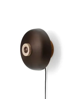 Reverse Wall Lamp fra<Audo Copenhagen Online