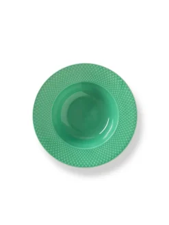 Rhombe dyb tallerken, turkis Ø24,5 cm fra<Lyngby Porcelæn Online