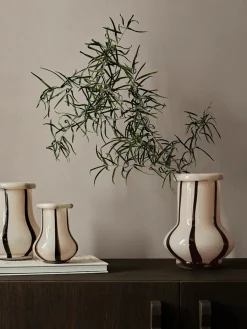 Riban Vase fra<Ferm Living Discount