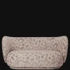 Rico Sofa 2-seater Cilla Taupe fra<Ferm Living Clearance