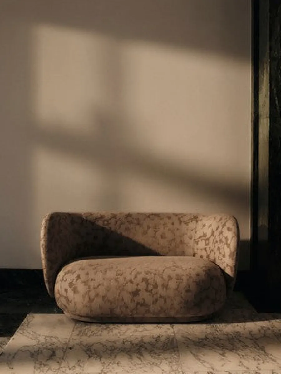 Rico Sofa 2-seater Cilla Taupe fra<Ferm Living Clearance