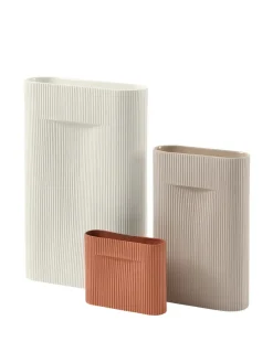 Ridge Vase fra<Muuto Sale