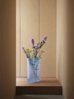 Ridge Vase, white frosted glass fra<Muuto Best