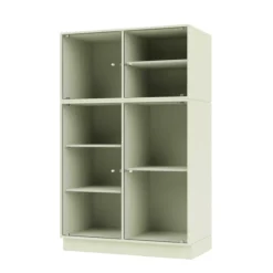 Ripple III Vitrineskab, inkl. sokkel fra<Montana Outlet