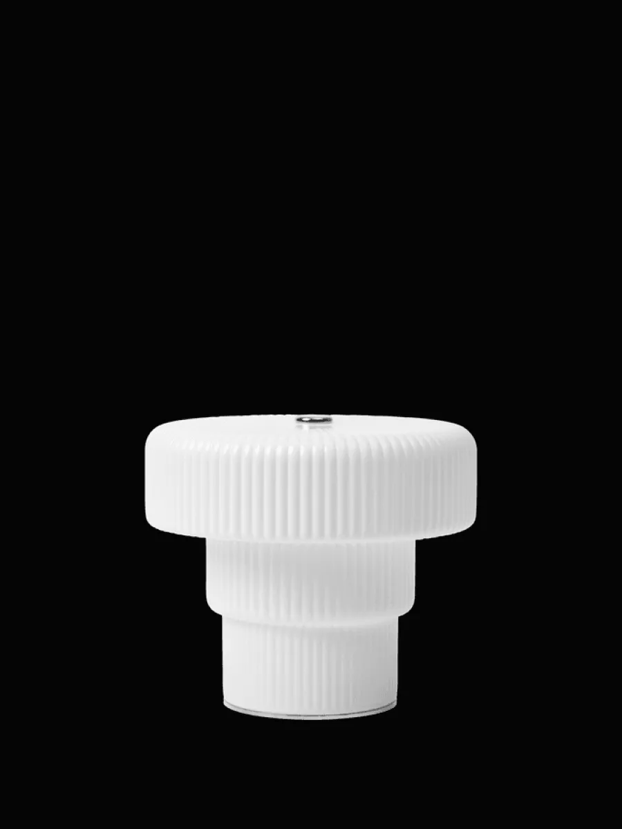 Ripple Portable Lamp White fra<Ferm Living Outlet