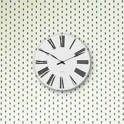 Roman Vægur af Arne Jacobsen (Ø: 16)<Arne Jacobsen Clocks Outlet