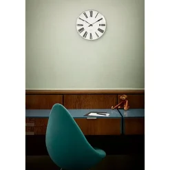 Roman Vægur af Arne Jacobsen (Ø: 16)<Arne Jacobsen Clocks Outlet