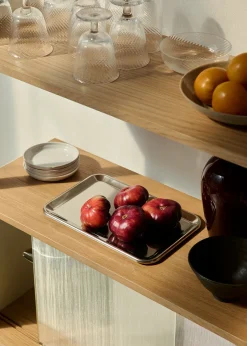 Rombe, Configuration J fra<&Tradition Sale