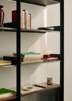 Rombe, Configuration J fra<&Tradition Sale